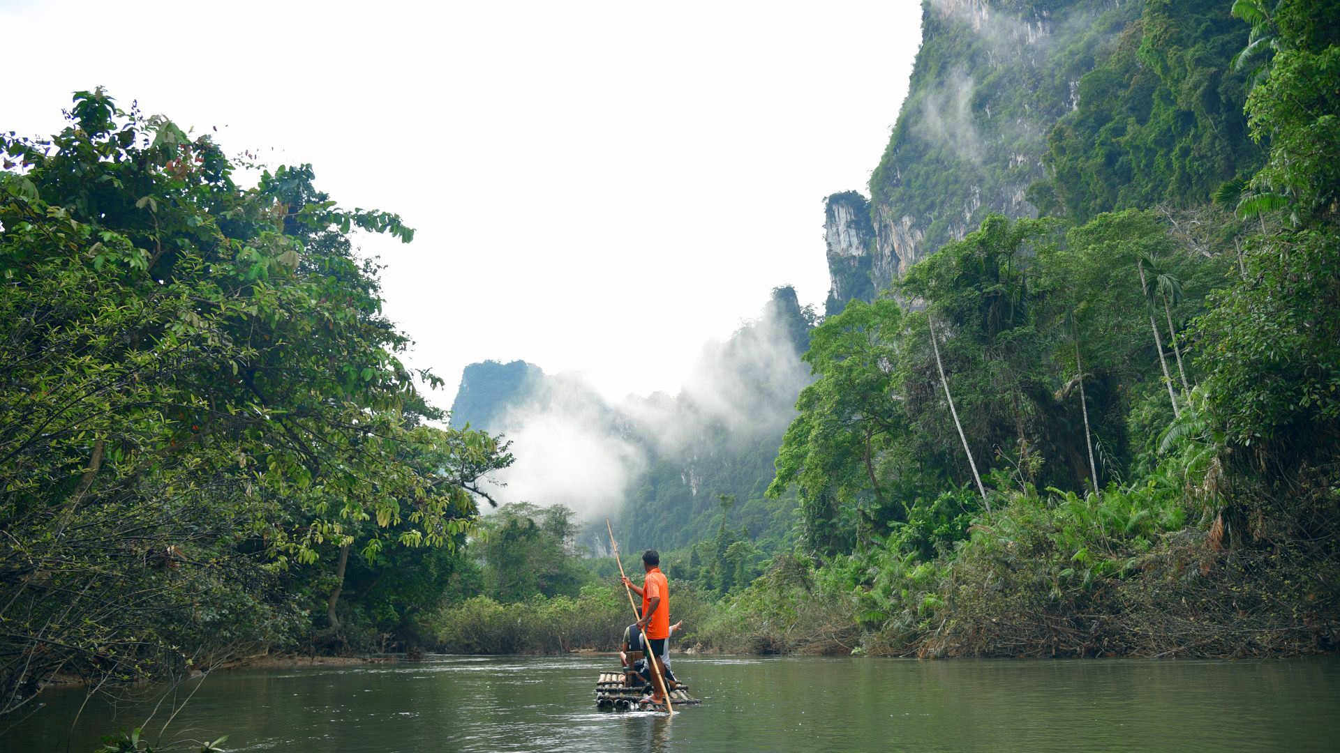 Bamboo Rafting (1 hr.)