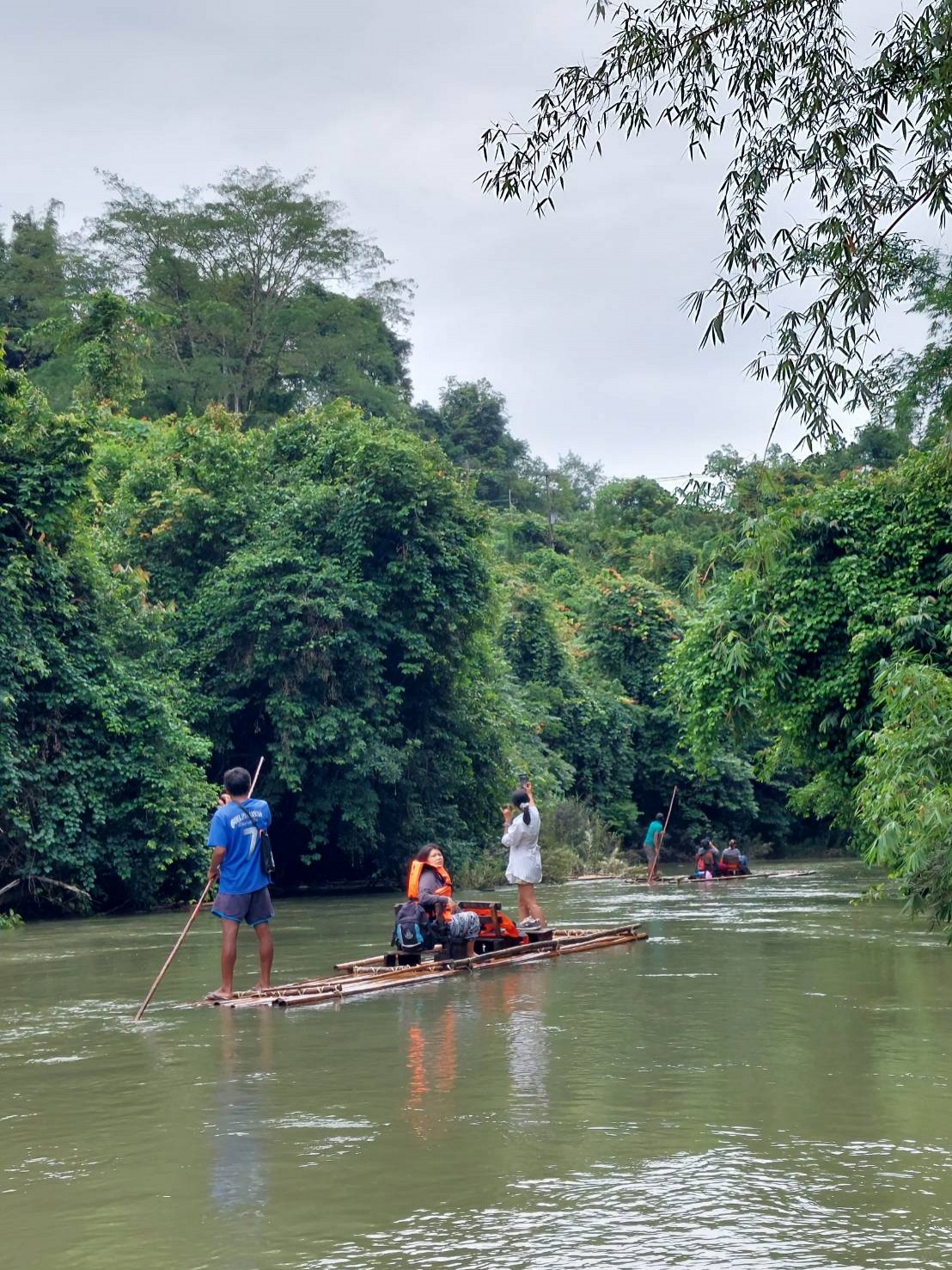 Bamboo Rafting (1 hr.)